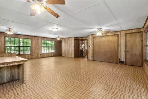 Living - 1901 Nc 1625, Compton, AR 72624 photo 5 of 10