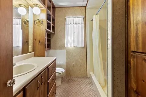 Bath - 1901 Nc 1625, Compton, AR 72624 photo 1 of 5