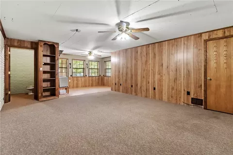 Living - 1901 Nc 1625, Compton, AR 72624 photo 10 of 10