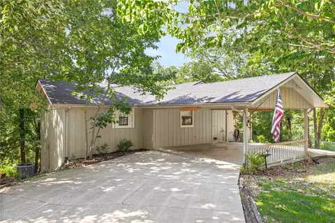 6 Kensington Dr, Bella Vista, AR 72715