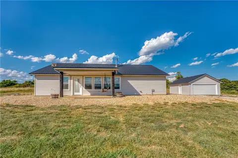 Exterior - 1779 Nc 1600, Compton, AR 72624 photo 2 of 16