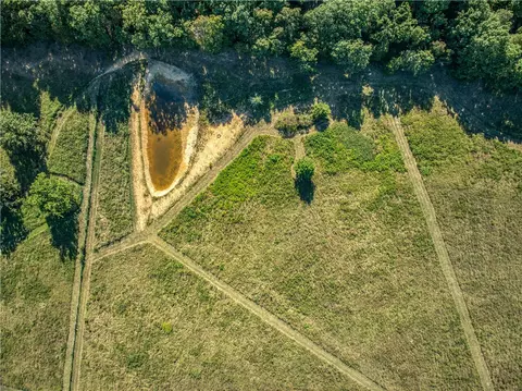 View/Area - 1779 Nc 1600, Compton, AR 72624 photo 2 of 5
