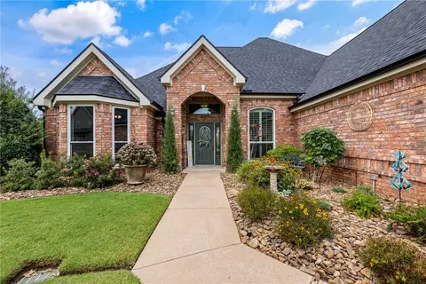 1799 Kensington Pl, Springdale, AR 72764