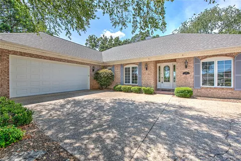 5 Clubhouse Pl, Bella Vista, AR 72715