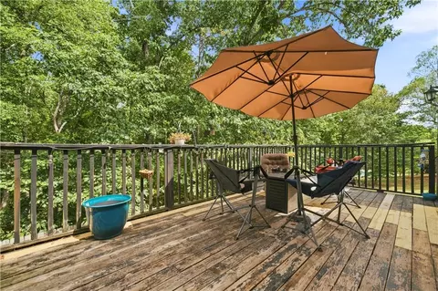 Exterior - 17792 Bluff View Dr, Springdale, AR 72764 photo 2 of 4