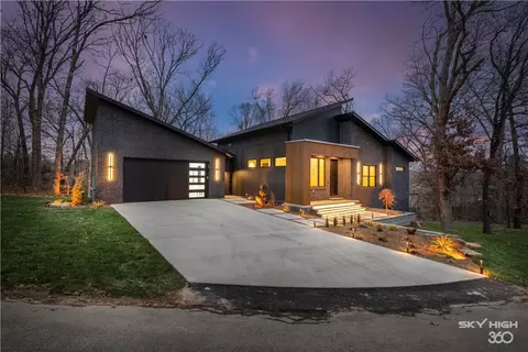 5 Ayton Ln, Bella Vista, AR 72714