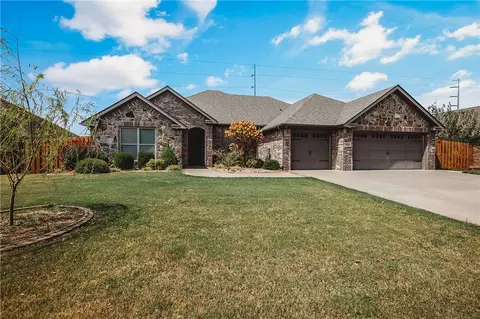 2508 SW Calm Ridge Rd, Bentonville, AR 72713