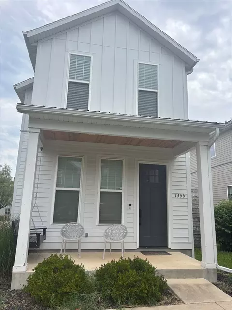 1356 Duncan Ave, Fayetteville, AR 72701