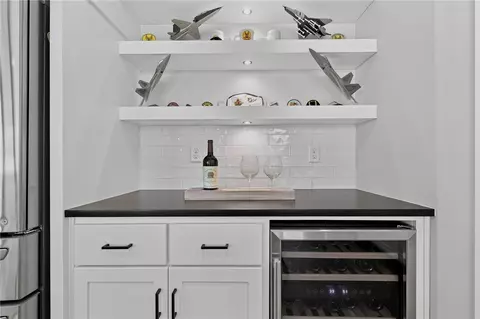 Kitchen - 5205 S Brookhaven St, Rogers, AR 72758 photo 4 of 4