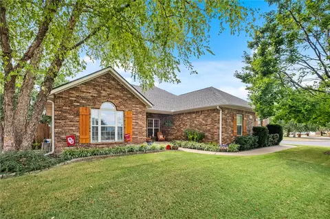 2100 Montclair Ave, Siloam Springs, AR 72761