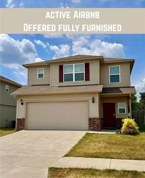 883 Sparrow Cir, Fayetteville, AR 72701