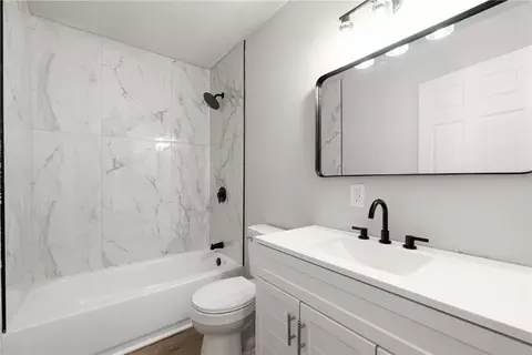 Bath - 313 E 3rd St, Lamar, AR 72846 photo 2 of 2