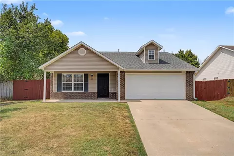 1103 S Nelson Dr, Fayetteville, AR 72701