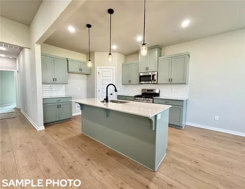 Kitchen - 2709 Meditation Loop, Springdale, AR 72764 photo 2 of 2