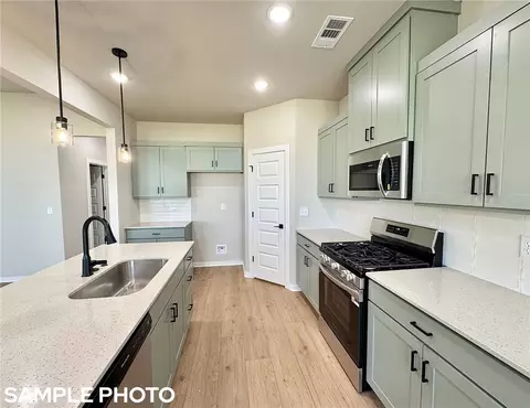 Kitchen - 2709 Meditation Loop, Springdale, AR 72764 photo 1 of 2