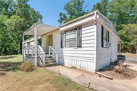 54 Skyline Dr, Bella Vista, AR 72714