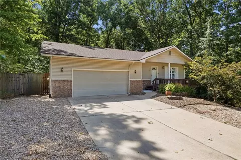 3 Tisbury Ln, Bella Vista, AR 72715