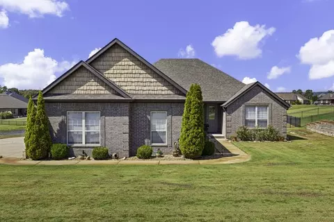 10092 Laura St, Danville, AR 72833