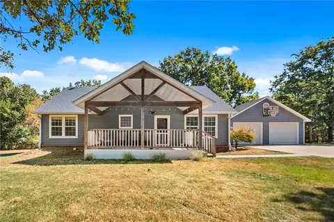 22362 Sawmill Rd, Siloam Springs, AR 72761