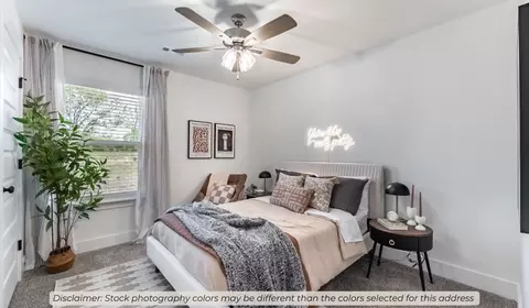 Bedroom - 1910 Feldmann St, Pea Ridge, AR 72751 photo 2 of 4