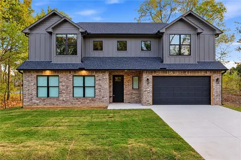 1 Mcdole Cir, Bella Vista, AR 72715