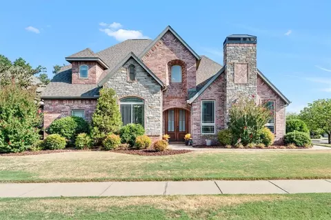 1700 SW Gosford Ave, Bentonville, AR 72713