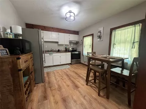 Kitchen - 163 Nc 8482, Deer, AR 72628 photo 1 of 2