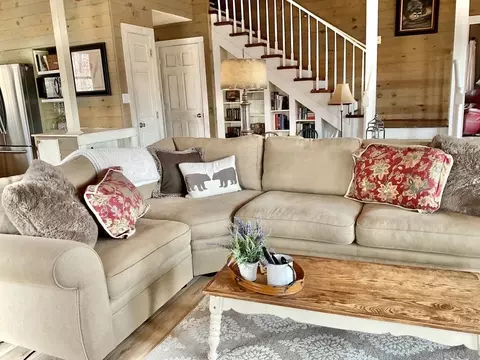Living - 91 Nc 2302, Jasper, AR 72641 photo 1 of 2