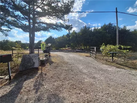 3369 County Road 219, Berryville, AR 72616
