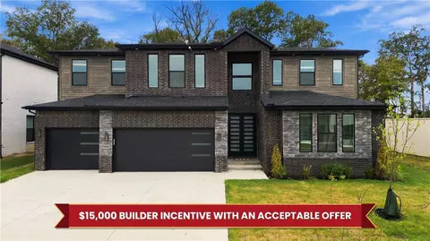 4414 S 88th St, Bentonville, AR 72713