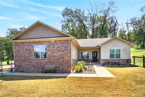 10405 Arroyo Ln, Dardanelle, AR 72834