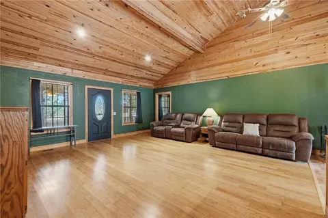 Living - 356 Madison 4425, Combs, AR 72721 photo 3 of 4