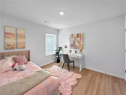 Bedroom - 4420 Blossom Ave, Springdale, AR 72764 photo 2 of 5