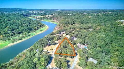 View/Area - 17826 Bluff View Dr, Springdale, AR 72764 photo 2 of 5