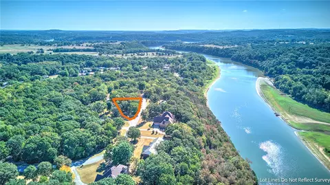 View/Area - 17826 Bluff View Dr, Springdale, AR 72764 photo 4 of 5