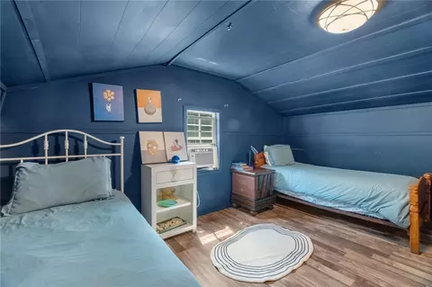 Bedroom - 537 Nc 6450, Jasper, AR 72641 photo 2 of 12