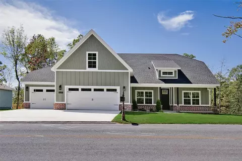 229 Stoneykirk Dr, Bella Vista, AR 72715