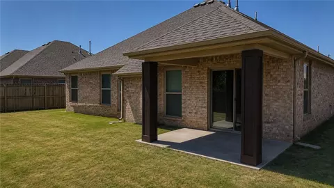 Other - 910 Silverthorn Dr, Centerton, AR 72719 photo 1 of 3