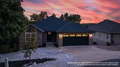 36 Hessle Cir, Bella Vista, AR 72714