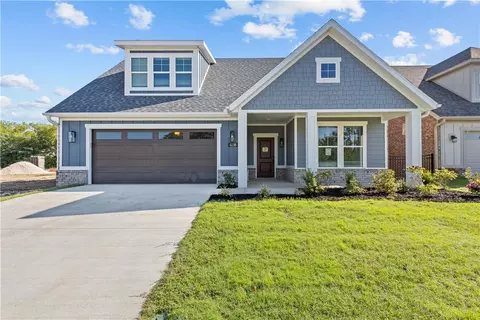 4259 W Huron Loop, Fayetteville, AR 72704