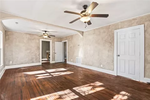 Living - 185 E Roller Ave, Decatur, AR 72722 photo 4 of 4