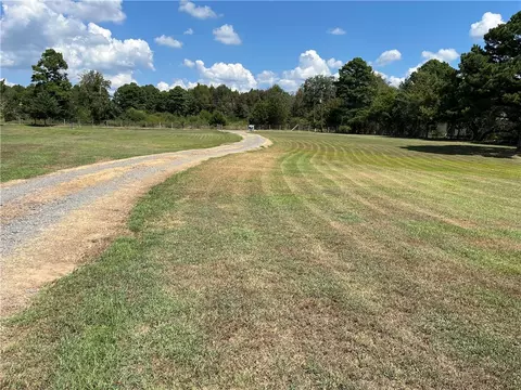 Exterior - 237 Glenn Rd, Clinton, AR 72031 photo 4 of 10