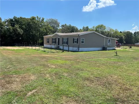 Exterior - 237 Glenn Rd, Clinton, AR 72031 photo 3 of 10