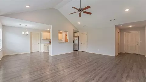 Living - 519 Eagle Dr, Gravette, AR 72736 photo 4 of 5