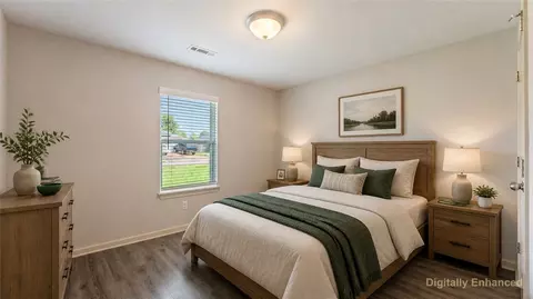 Bedroom - 519 Eagle Dr, Gravette, AR 72736 photo 3 of 8