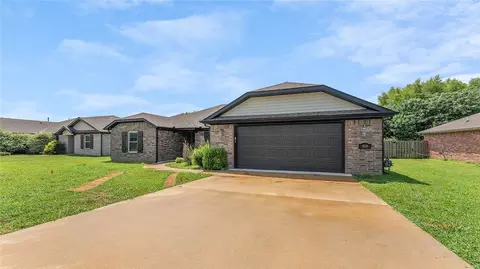 Exterior - 519 Eagle Dr, Gravette, AR 72736 photo 5 of 5