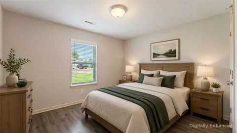 Bedroom - 519 Eagle Dr, Gravette, AR 72736 photo 2 of 6