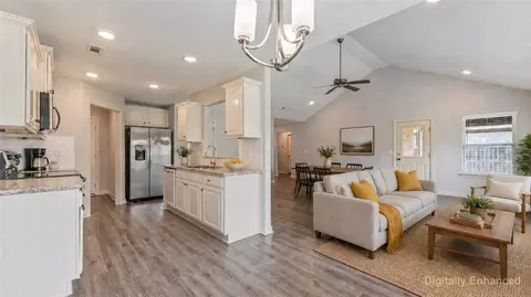 Entry Way - 519 Eagle Dr, Gravette, AR 72736 photo 1 of 3