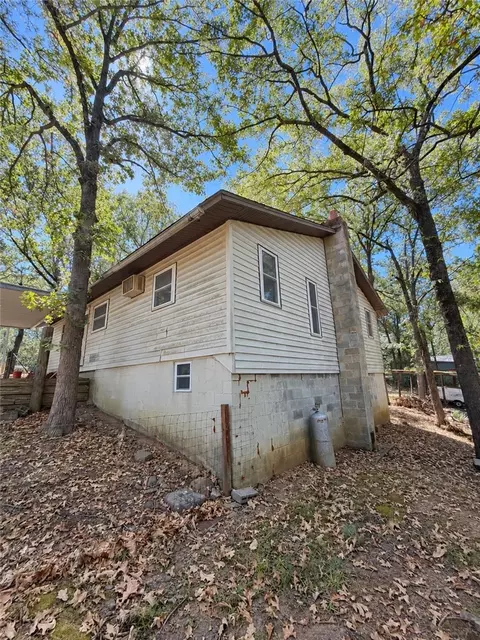 Exterior - 10252 Carter Cove Rd, Plainview, AR 72857 photo 4 of 6