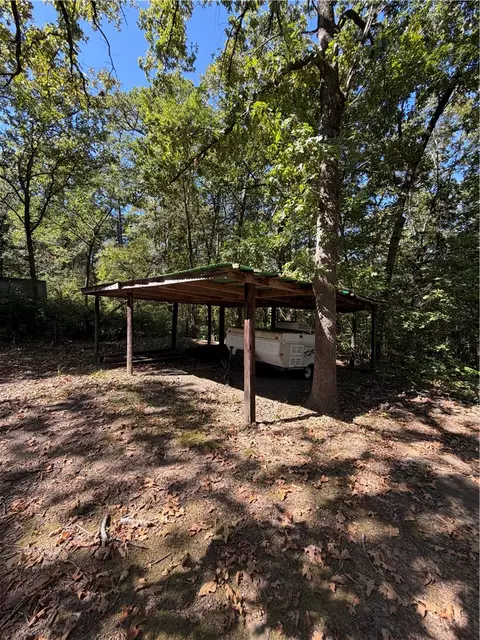 Exterior - 10252 Carter Cove Rd, Plainview, AR 72857 photo 6 of 8